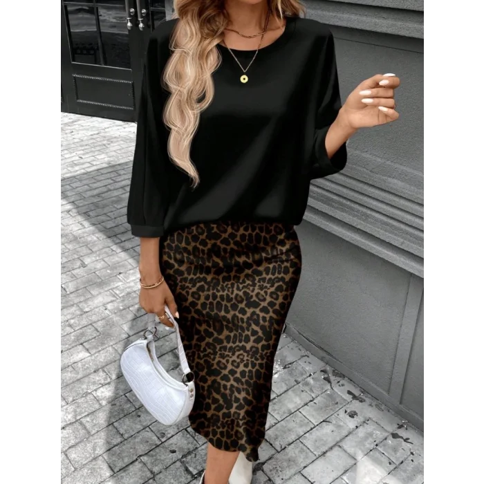 Kadın Uzun Kollu Bisiklet Yaka Modal Bluz Ve Leopar Desenli Etek Ikili Takım
