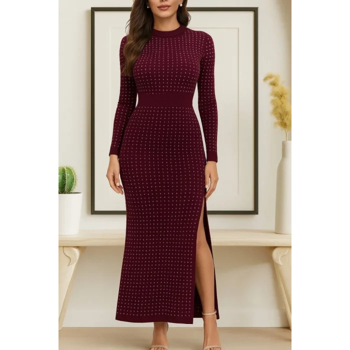 Kadın Uzun Kollu Bisiklet Yaka Taşlı Midi Kadife Elbise