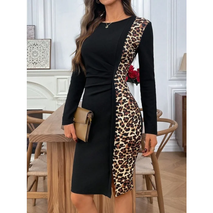 Kadın Uzun Kollu Bisiklet Yaka Yandan Büzgü Ve Leopar Detaylı Mini Ithal Krep Elbise