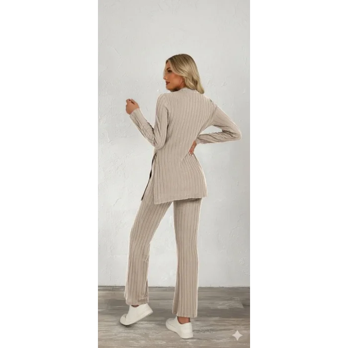 Kadın Uzun Kollu Bisiklet Yaka Yandan Yırtmaçlı şardonlu Kaşkorse Bluz Ve Pantolon Ikili Takım