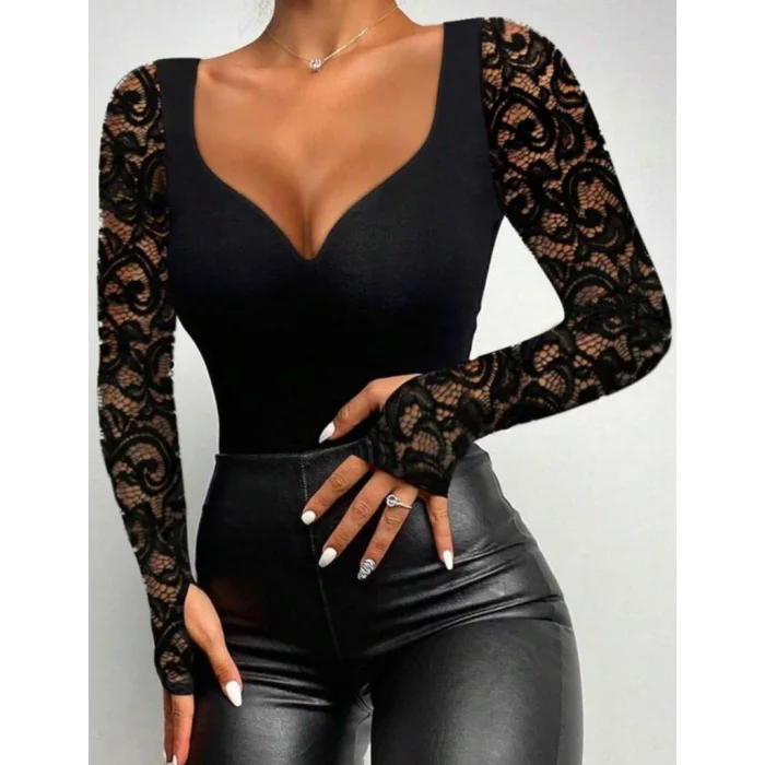 Kadın Uzun Kollu Dantelli Dekolte Detaylı Dalgıç Bluz
