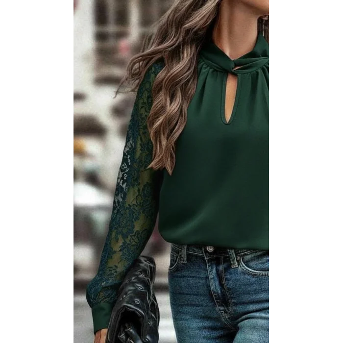 Kadın Uzun Kollu Göğüs Pencere Detay Yaka Boğazlı Kolları Tüllü Sandy Bluz