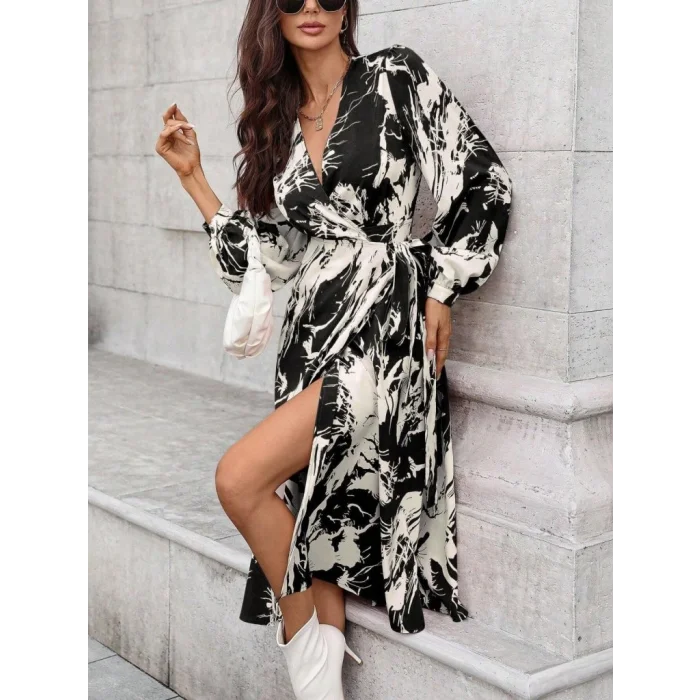 Kadın Uzun Kollu Kruvaze Yakalı Yandan Bağlamalı Desenli Mini Modal Elbise