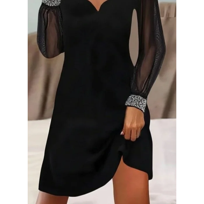 Kadın Uzun Kollu V Yaka Lazer Kesimli Tül Detaylı Mini Ithal Krep Elbise