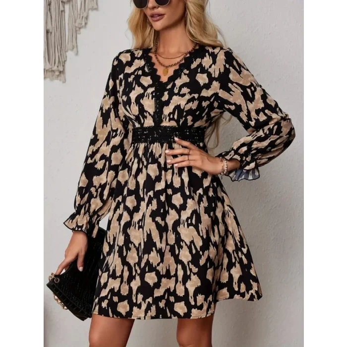 Kadın Uzun Kollu V Yakalı Dantel Detaylı Desenli Dalgıç Elbises