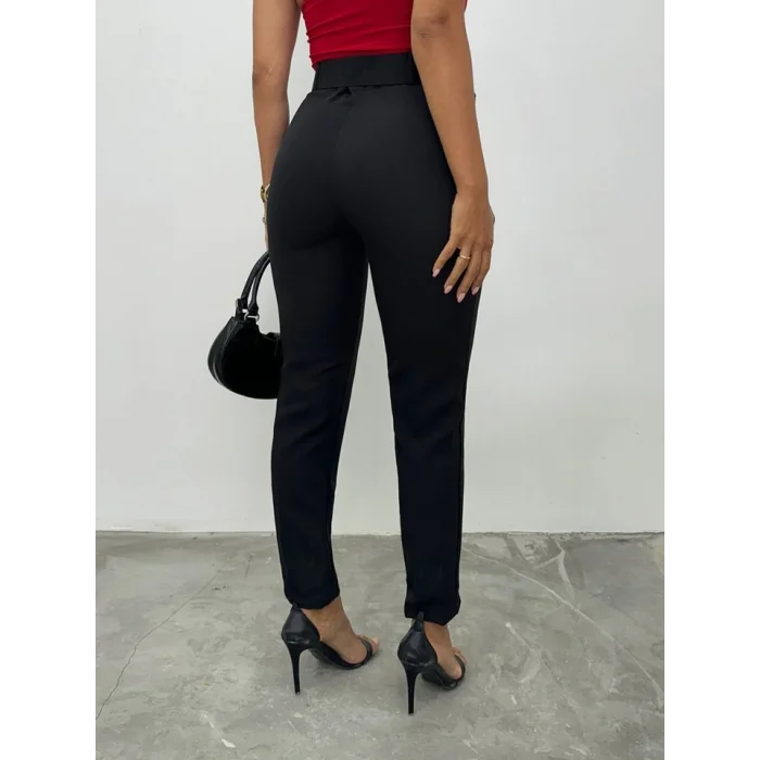 Kalın Kemerli Kumaş Pantalon  -Siyah
