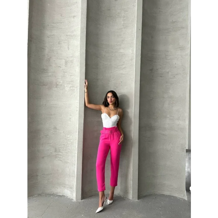 Kemerli havuç pantolon