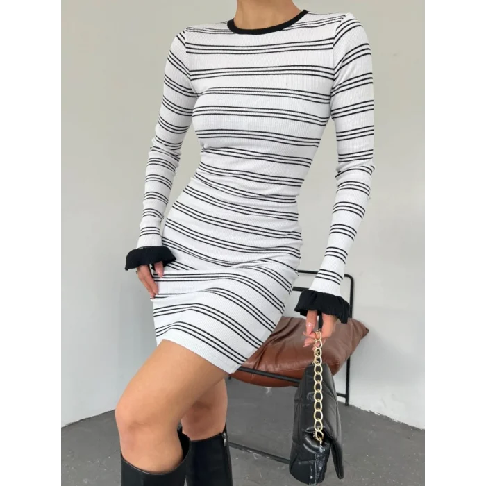 Kol Ucu Volan Çizgili Kaşkorse Elbise -Beyaz