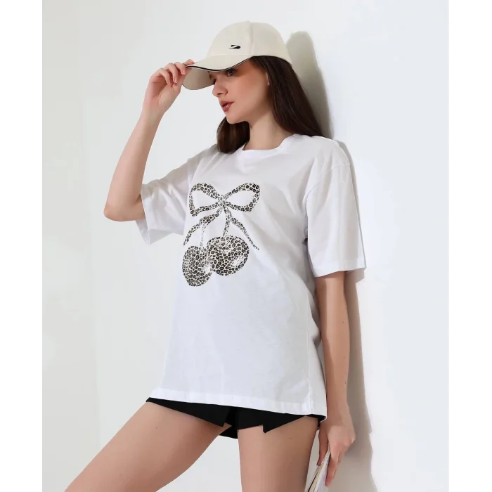 Leopar desenli kiraz baskılı tişört