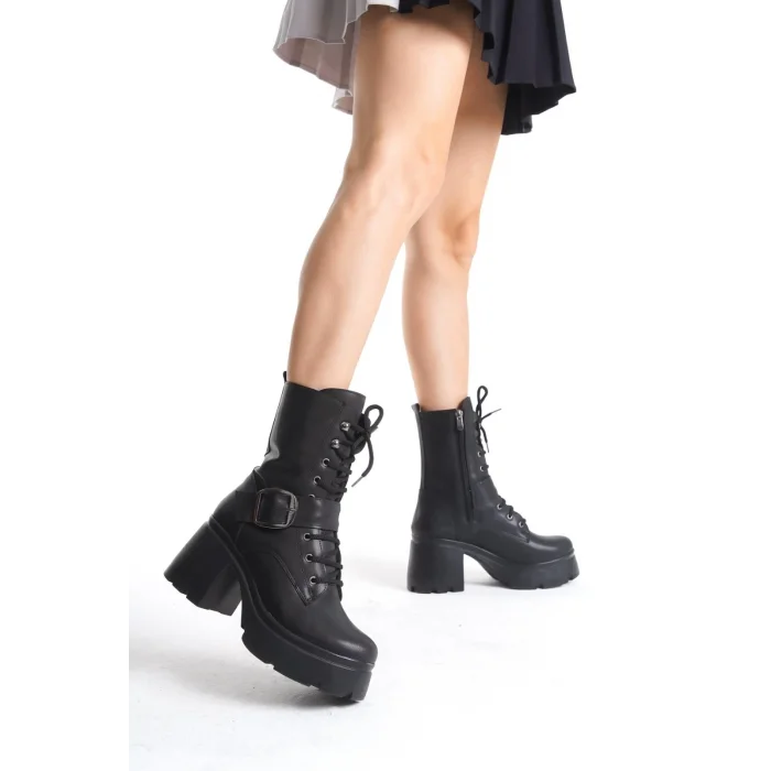 Linma Siyah Cilt Bağcıklı Topuklu Bot