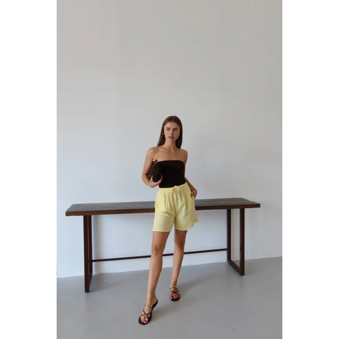 Müslin kumaş şort bağcıklı sarı pt