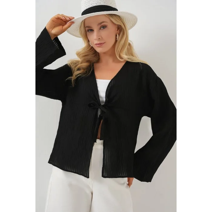 Önü Bağcıklı Bluz 952 - Siyah
