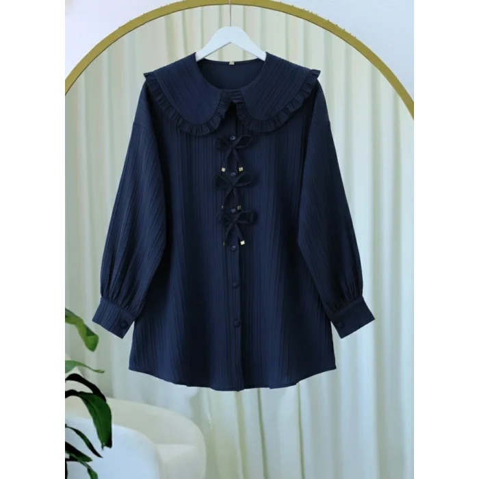 Önü Kurdele Detaylı Düğmeli Önlük Yaka Gömlek  -Laci