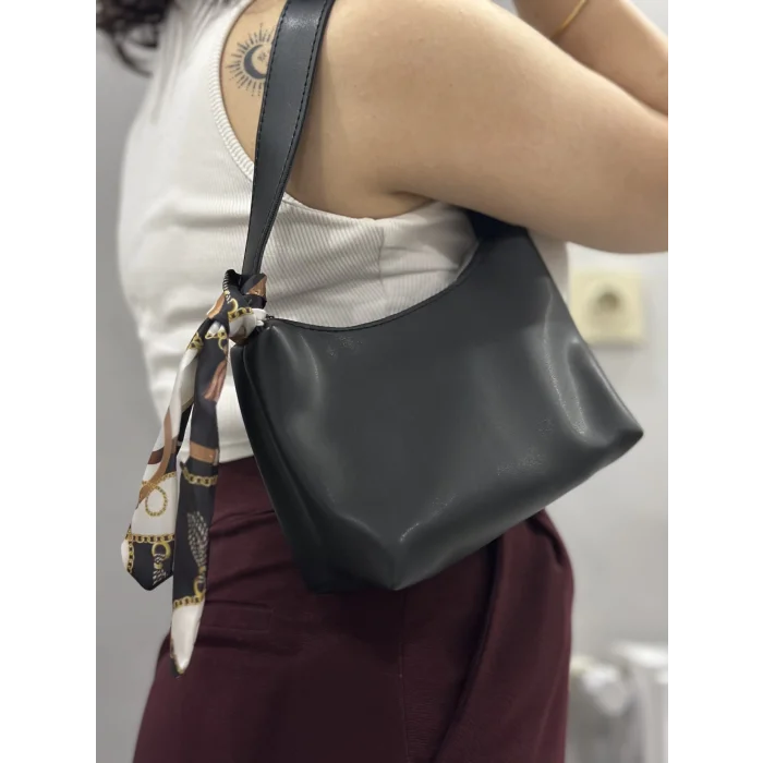 Riwan siyah cilt çanta