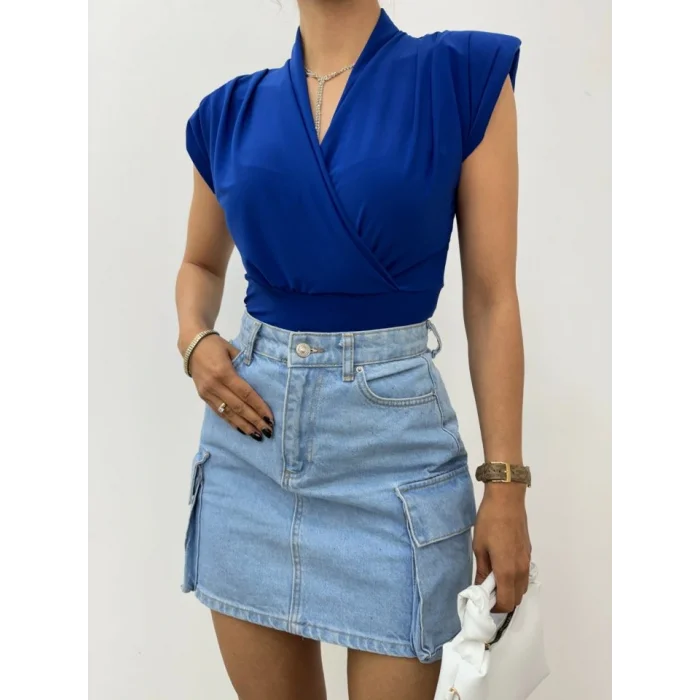 Sıfır Kol Vatkalı Kruvaze Model Sandy Bluz -Saks