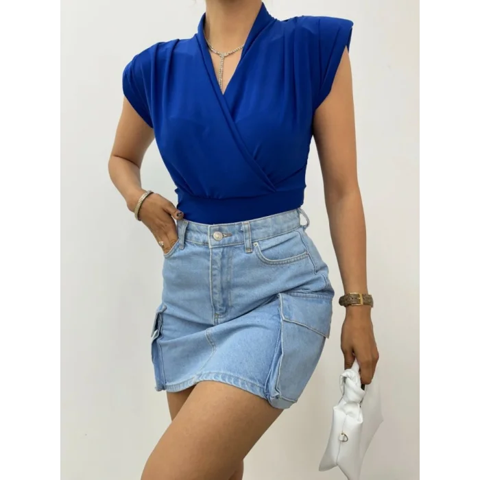 Sıfır Kol Vatkalı Kruvaze Model Sandy Bluz -Saks