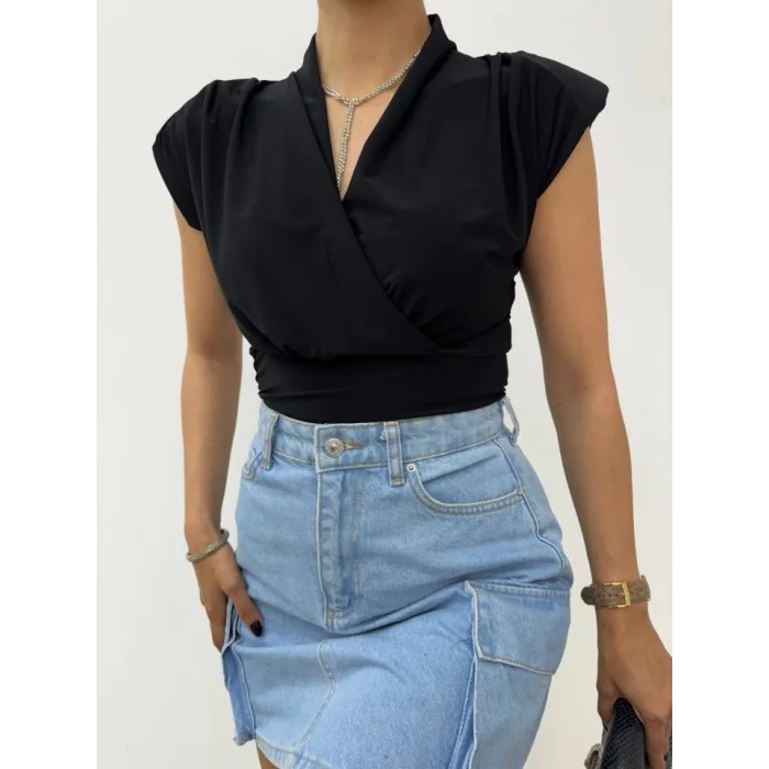 Sıfır Kol Vatkalı Kruvaze Model Sandy Bluz -Siyah