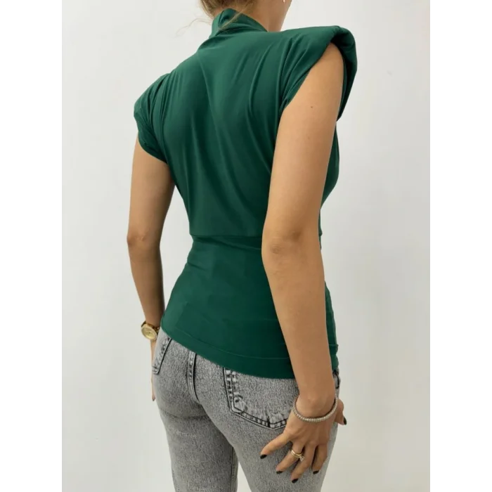 Sıfır Kol Vatkalı Kruvaze Model Sandy Bluz -Zümrüt