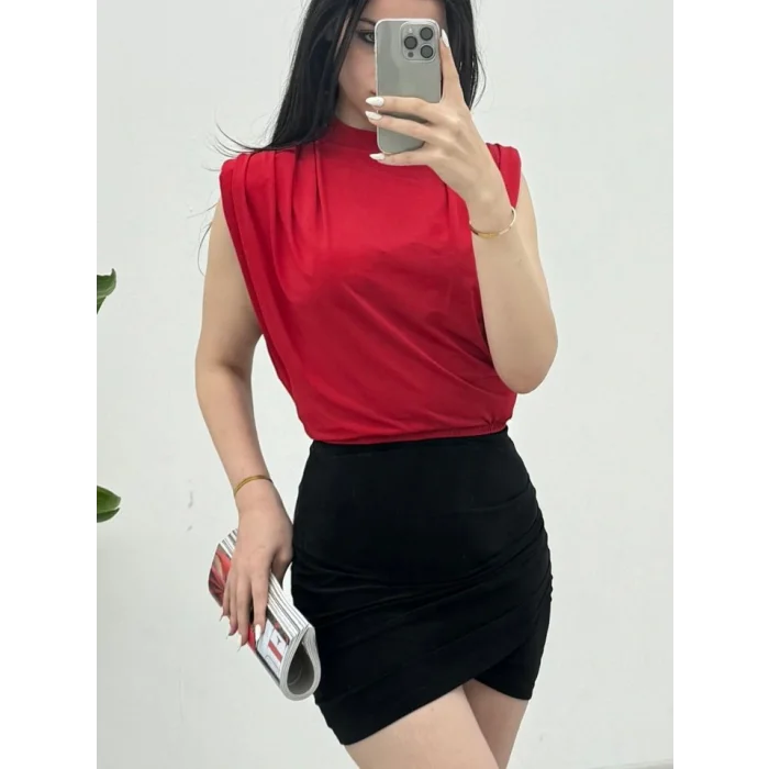 Sıfır Kol Vatkalı Sandy Bluz -Kırmızı