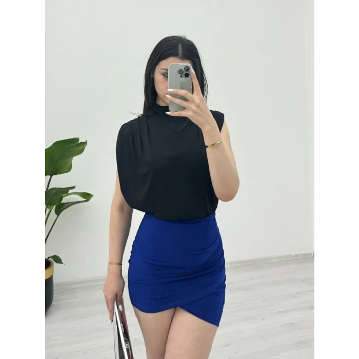 Sıfır Kol Vatkalı Sandy Bluz -Siyah