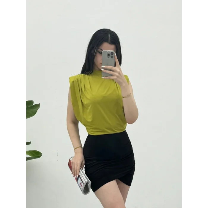 Sıfır Kol Vatkalı Sandy Bluz -Yağ Yeşili