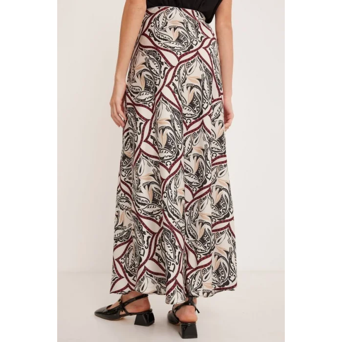 Siyah Bej Desenli Saten Etek 15877