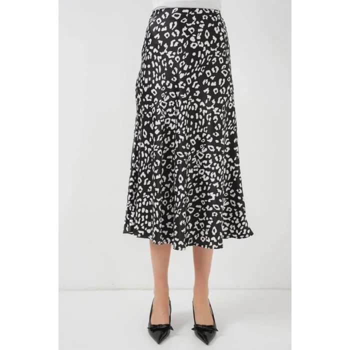 Siyah Beyaz Desenli Saten Etek 15806