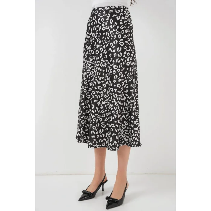 Siyah Beyaz Desenli Saten Etek 15806