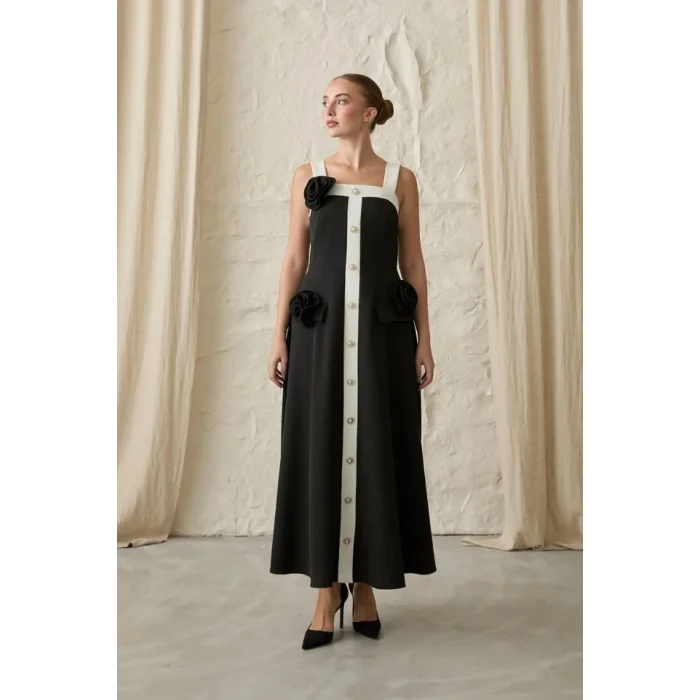 Siyah Güllü Askılı Elbise