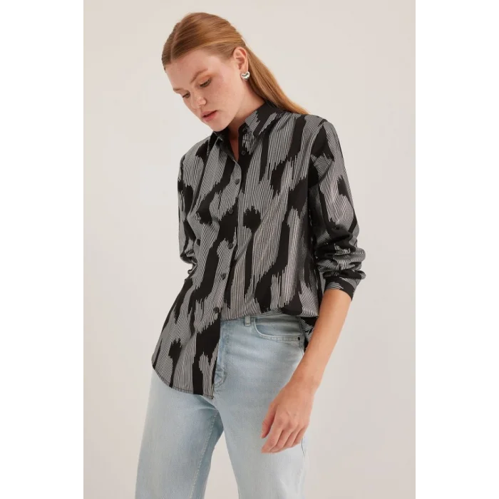 Siyah Gümüş Varak Desenli Gömlek 20253
