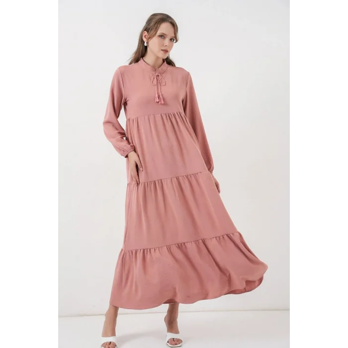 T1627 Yaka Bağcıklı Elbise - Pudra