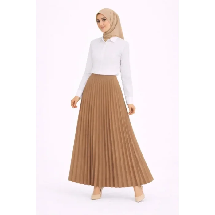 Tesettür Beyaz Gömlekli Pliseli Etek İkili Takım Gündelik Ve Ofis Şıklığı - Kahverengi