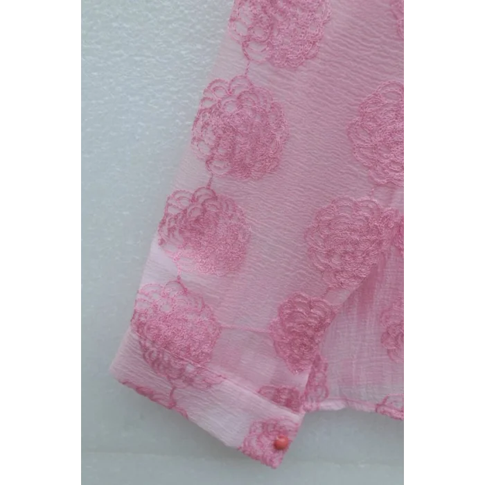 Top Düğmeli Yakası Dantelli Desenli Jakar Gömlek -Pembe