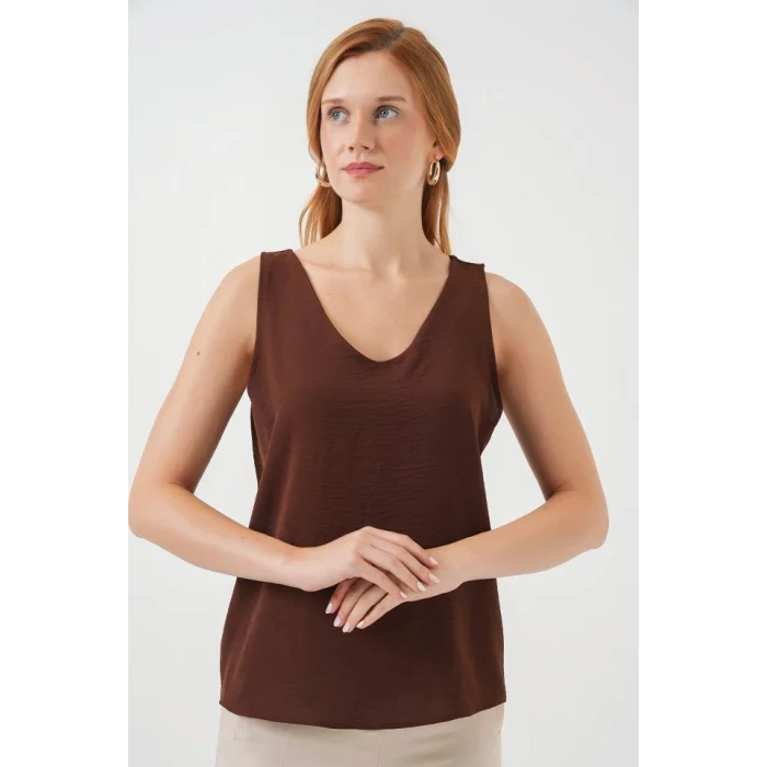 V Yaka Sıfır Kol Bluz 950 - Kahverengi