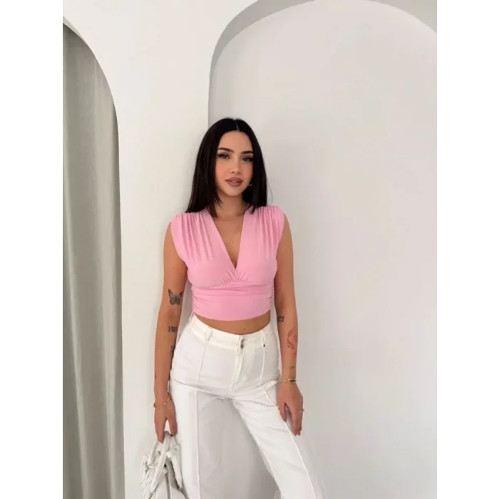 Vatkalı Kolsuz V Yaka Drapeli Crop Bluz Likralı Fit - Pembe