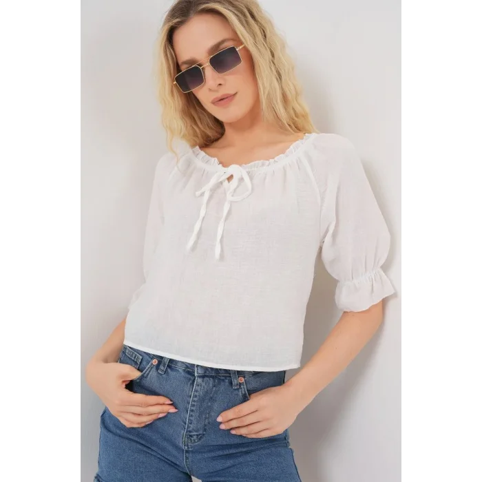 Yakası Fırfır Detaylı Bluz 959 - Beyaz