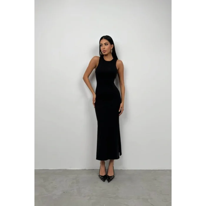 Yüzücü Yaka Spor Elbise