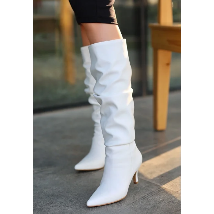 Zelya Beyaz Cilt Topuklu Çizme