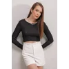 0444 Crop Zincirli Bluz - D. Siyah