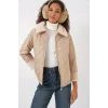 5202 Peluş Detaylı Kapitone Mont - Bej