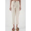 6660 Kemerli Keten Pantolon - Krem