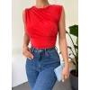 Bisiklet Yaka Sıfır Kol Sandy Bluz -Kırmızı