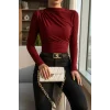 Kadın Bordo Belden ve Boyundan Büzgü Detaylı Uzun Kollu Bluz