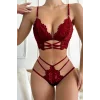 Kadın Bordo Dantel Cut-Out Detaylı Şık Sütyen ve Külot Takımı – Modern, Konforlu ve Günlük Kombinlere Uygun