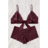 Kadın Bordo Dantelli & Kurdelalı Sütyen Külot Takımı – Modern, Konforlu ve Günlük Kombinlere Uygun