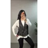 Kadın Uzun Kollu Asimetrik Kesim Bluz Ve Dantel Güpür Transparan Detay Fermuarlı Yelek Ikili Takım