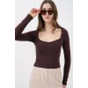 Kare Yaka Slim Fit Bluz 986 - Kahverengi