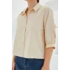 Kol Detaylı Bej Crop Gömlek 20246