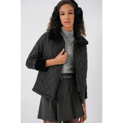 5202 Peluş Detaylı Kapitone Mont - Siyah