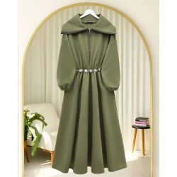 Boğazlı Yarım Fermuarlı Beli Büzgülü Kemerli Scuba Elbise -Haki